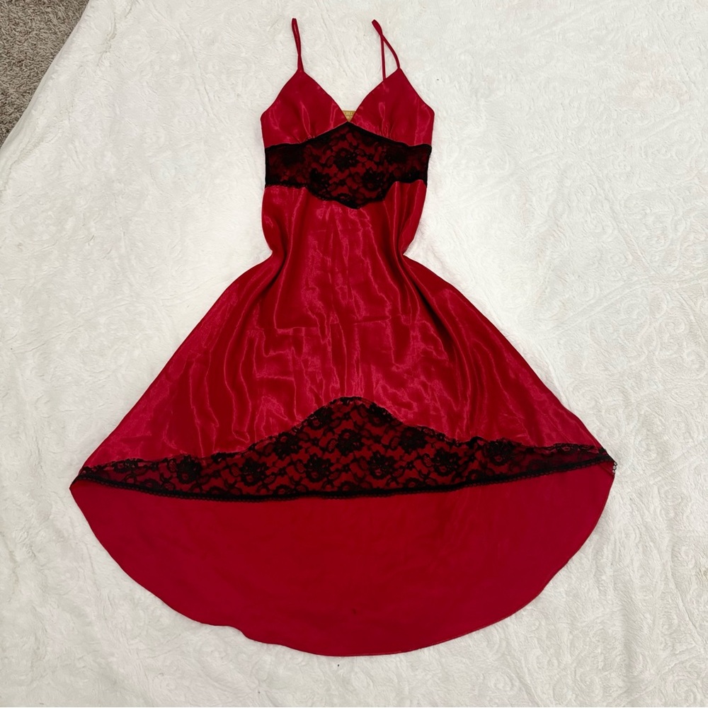 Vintage Victoria's Secret Red and Black High-Low Babydoll